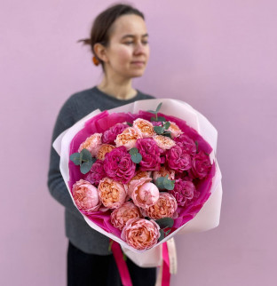 Pivoňkové růže Country Blues a Julietta