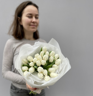 Premium tulipány: bíle 