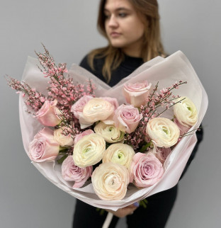 Ranunculus (Pryskyřník) a růže #4