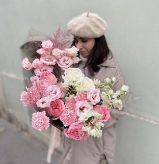 Kytice “Snídaně v Paříži”