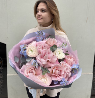 Kytice “První polibek”