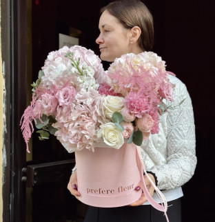 Kytice v krabici "Soft bloom"