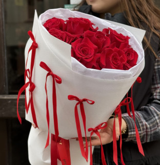 9 červených růží 